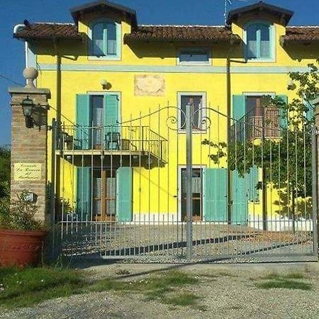 La Terrazza Del Barbaresco Bed & Breakfast Neviglie Exterior photo