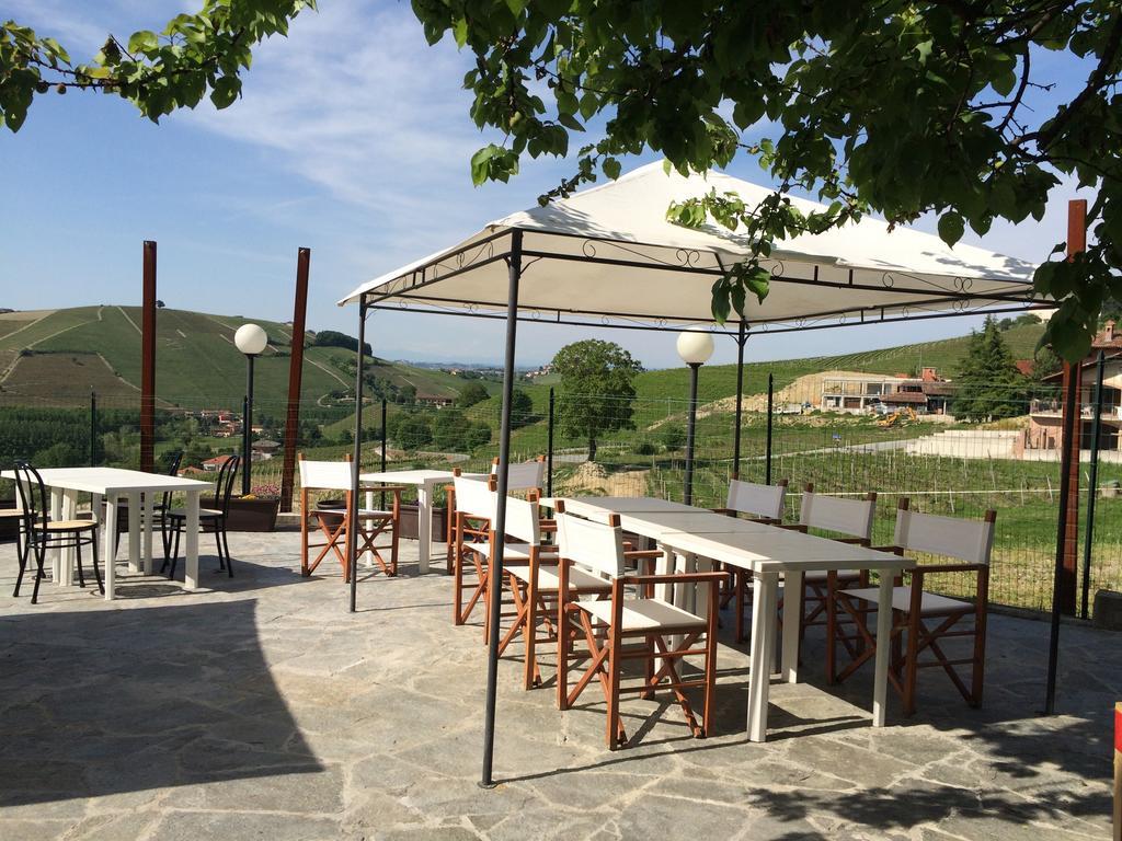 La Terrazza Del Barbaresco Bed & Breakfast Neviglie Exterior photo