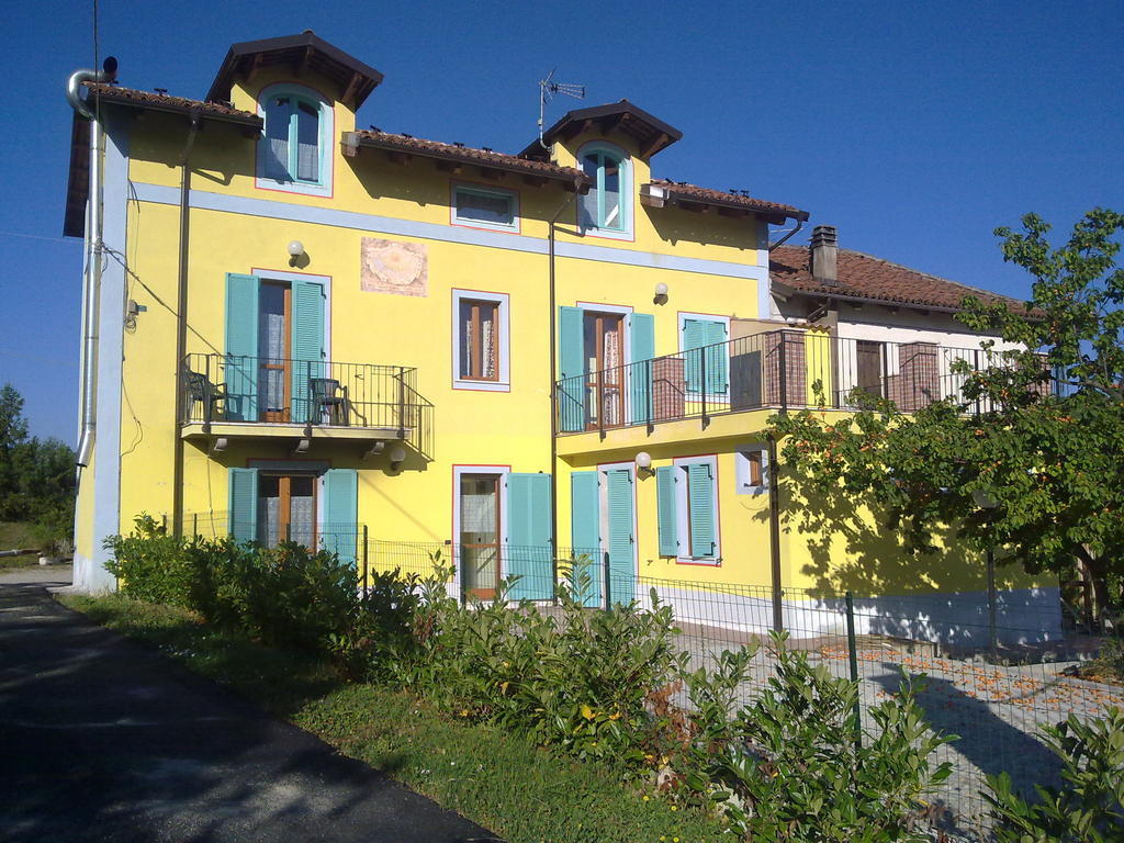 La Terrazza Del Barbaresco Bed & Breakfast Neviglie Exterior photo