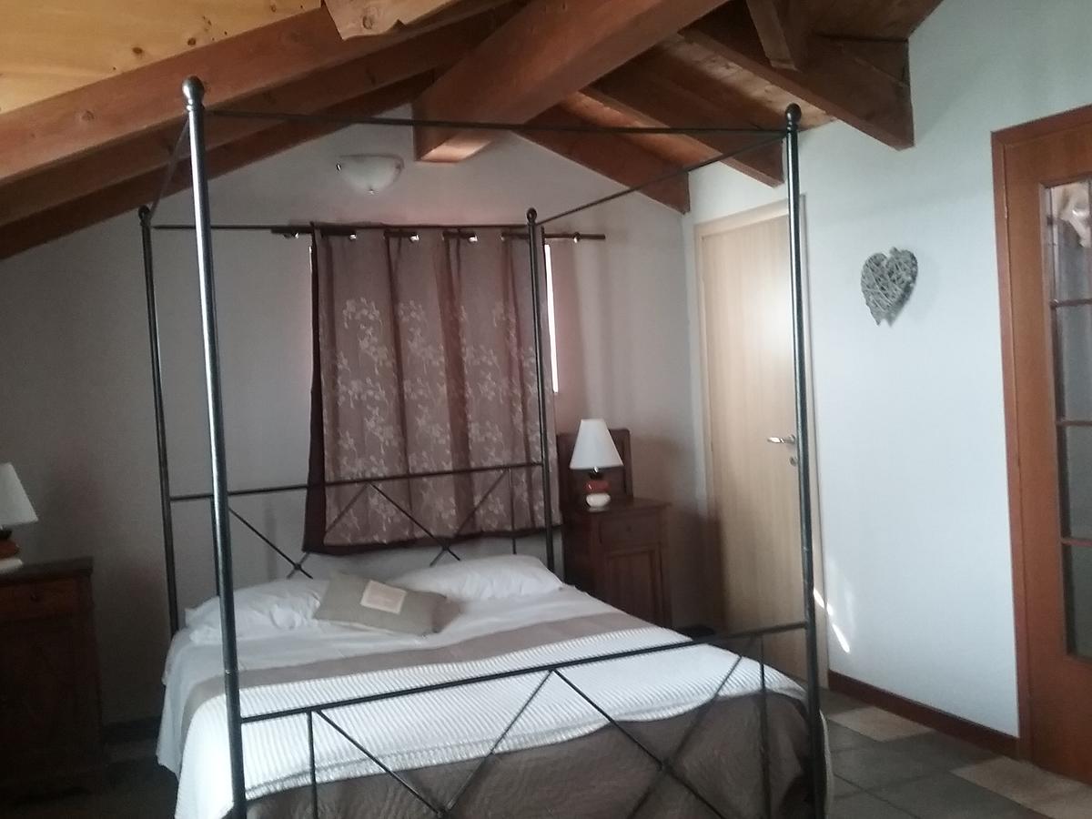 La Terrazza Del Barbaresco Bed & Breakfast Neviglie Exterior photo