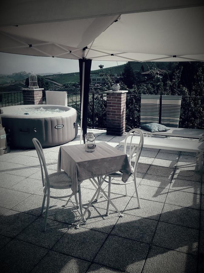 La Terrazza Del Barbaresco Bed & Breakfast Neviglie Exterior photo